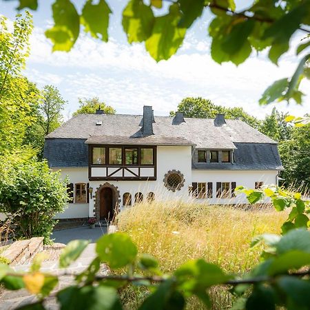 Landhaus Karbach Komplett Oder Einzelne Wohneinheiten Villa Inkl Sauna Bzw Waldhaeuschen Hirten 외부 사진