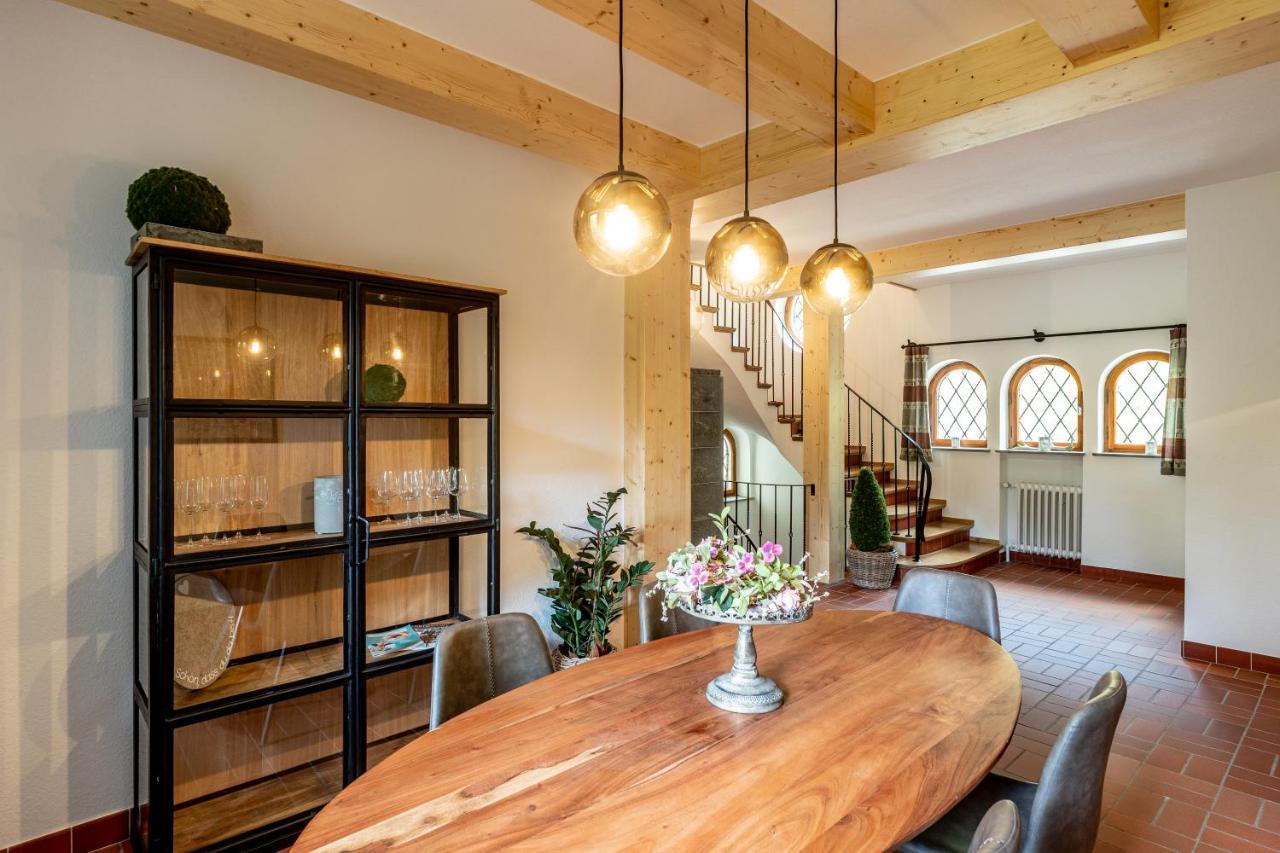 Landhaus Karbach Komplett Oder Einzelne Wohneinheiten Villa Inkl Sauna Bzw Waldhaeuschen Hirten 외부 사진